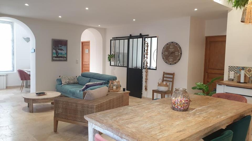 Rdc De Maison Avec Terrasse Barbecue ตูลง ภายนอก รูปภาพ
